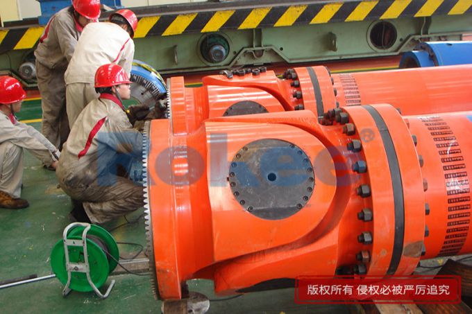 Hot-rolling H-beam main drive universal shaft